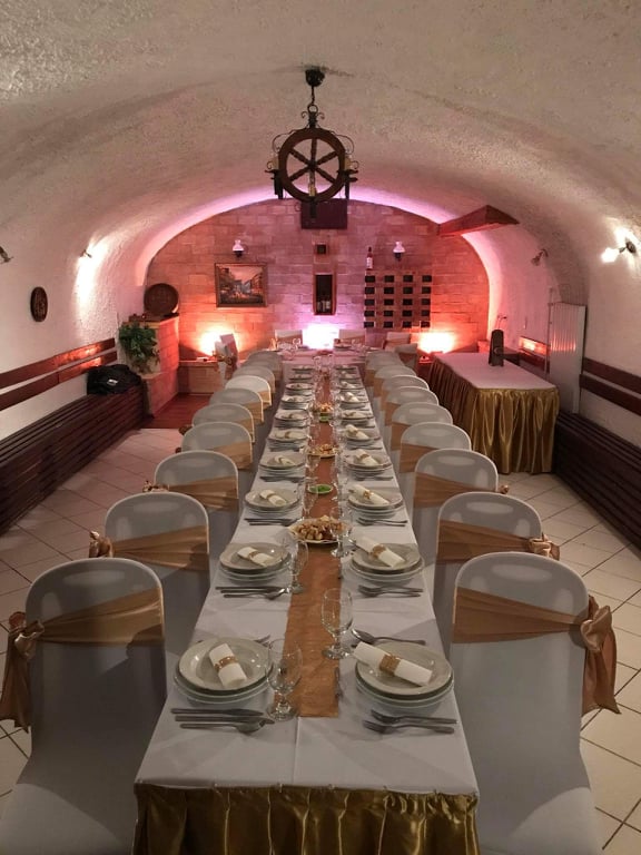 Aranypince Vendéglő